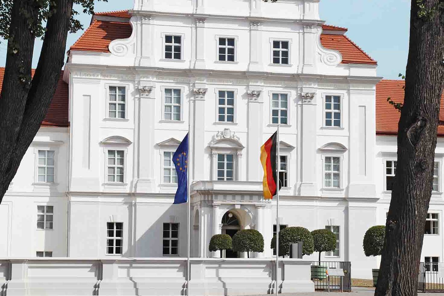 6341_Schloss_Oranienburg_Titel 6341_Schloss_Oranienburg_Titel