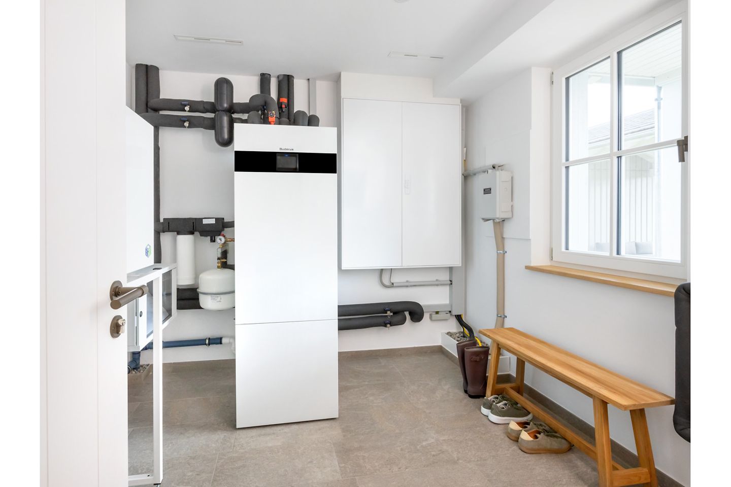 waermepumpe_außeneinheit_barefoot-home